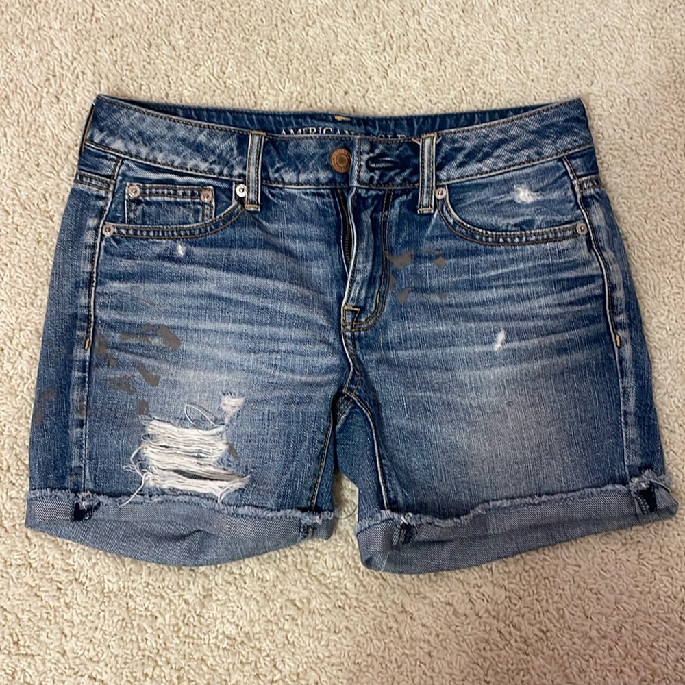 American Eagle Distressed and paint splattered to girl jean shorts size 2